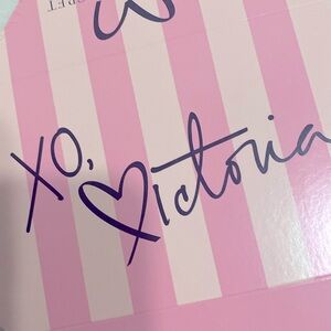 Victoria’s Secret Gift Card Envelopes